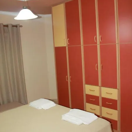 Victoria's * Dilináta